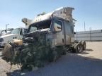 2019 Freightliner Cascadia 126