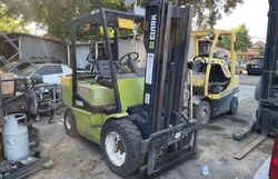 Clark Forklift Vehiculos salvage en venta: 2010 Clark Forklift Forklift