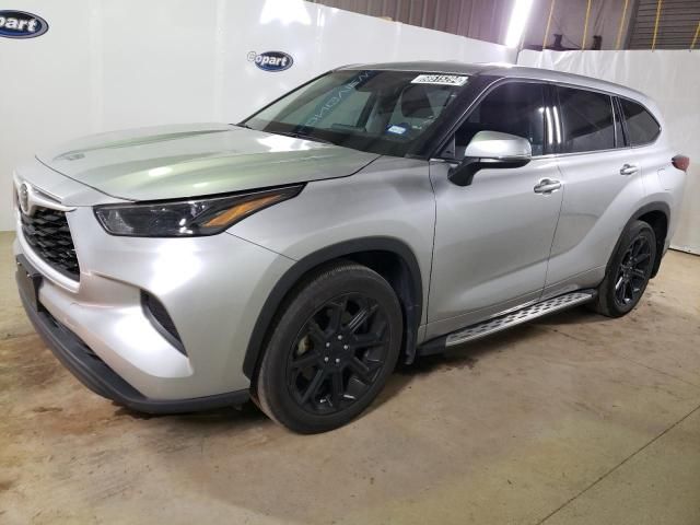 2022 Toyota Highlander L