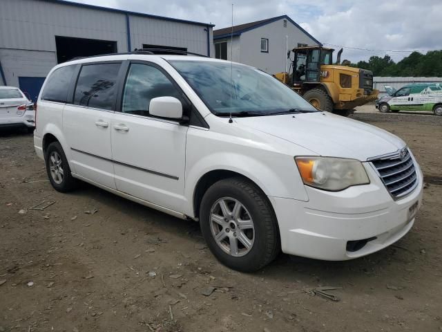 2010 Chrysler Town & Country Touring