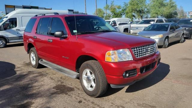 2004 Ford Explorer XLT