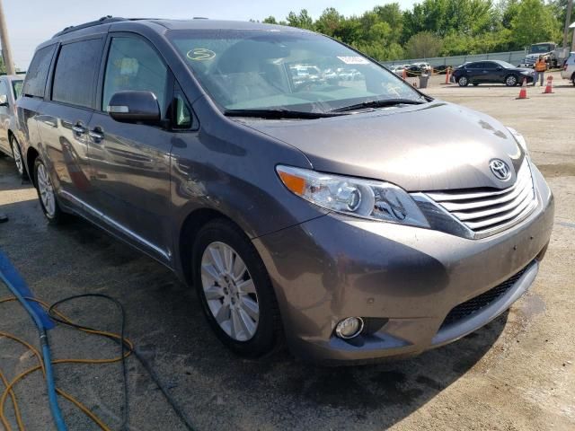 2014 Toyota Sienna XLE