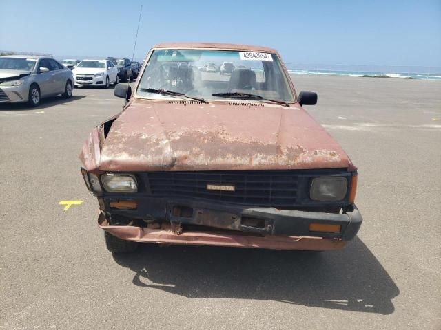 1985 Toyota Pickup 1/2 TON RN50