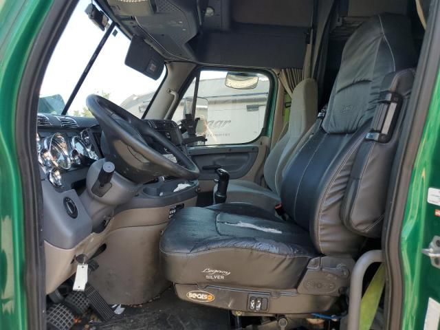 2016 Freightliner Cascadia 125