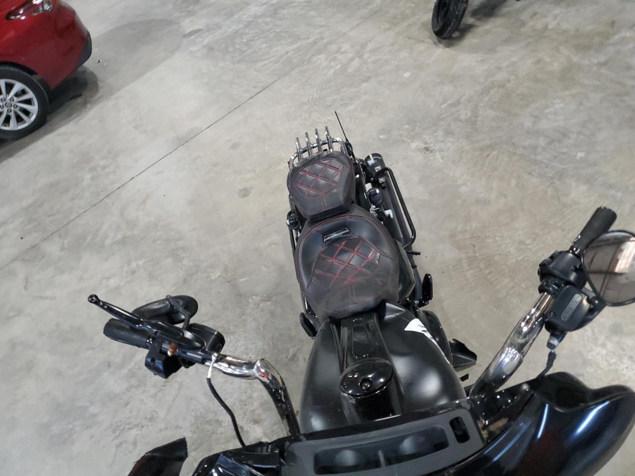 2018 Harley-Davidson Flhxs 115TH Anniversary Street Glide Special