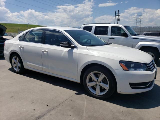 2014 Volkswagen Passat SE