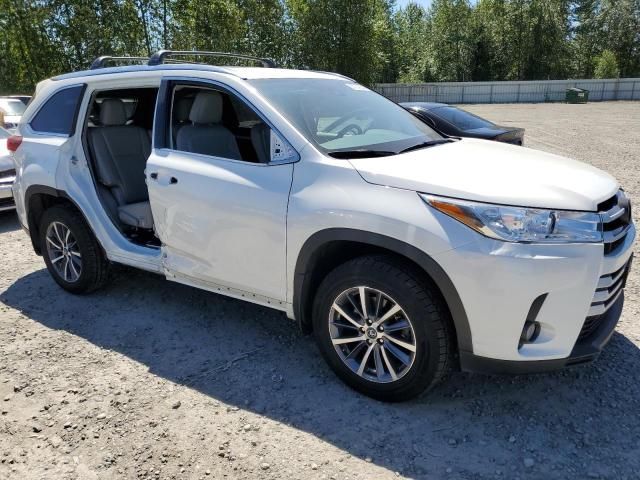 2018 Toyota Highlander SE