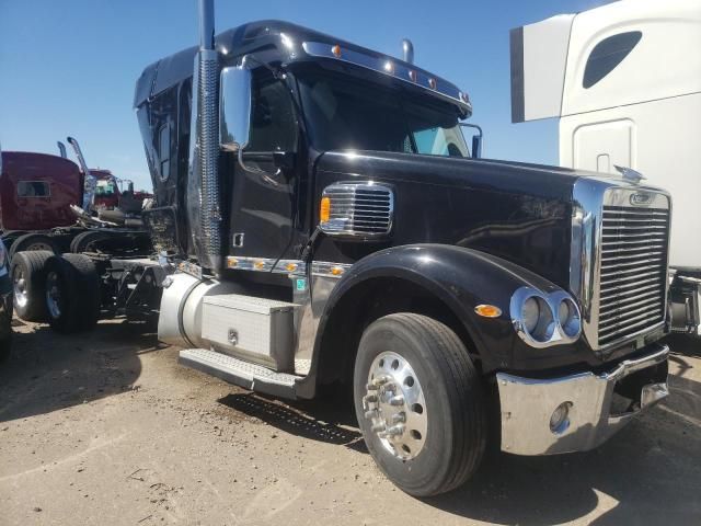 2018 Freightliner Conventional Coronado 132