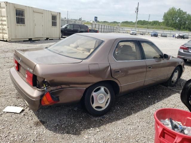 1998 Lexus LS 400