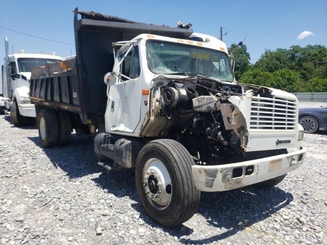 2001 International 4000 4700