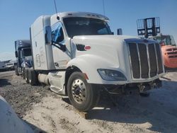 Peterbilt salvage cars for sale: 2018 Peterbilt 579