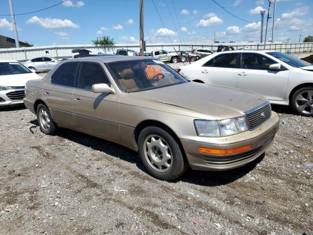 1993 Lexus LS 400