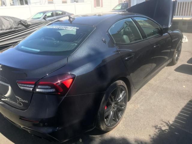 2023 Maserati Ghibli Modena