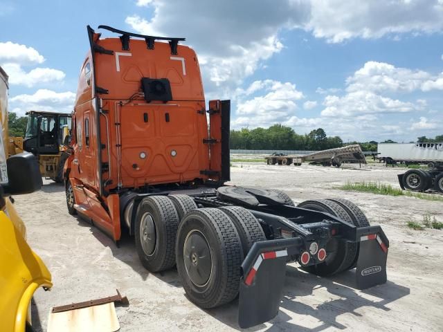 2024 Freightliner Cascadia 126