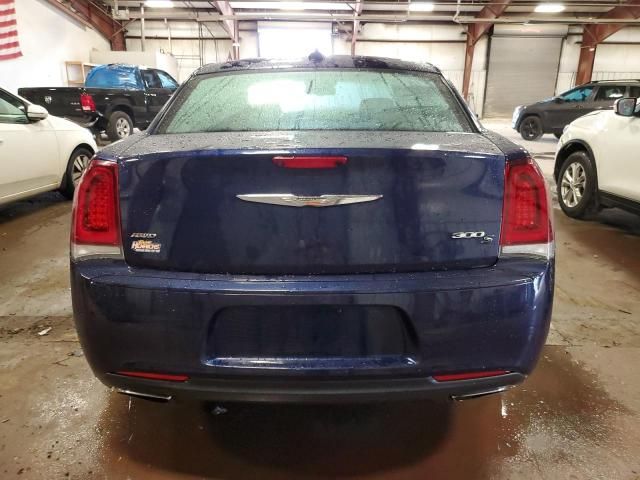 2016 Chrysler 300 S