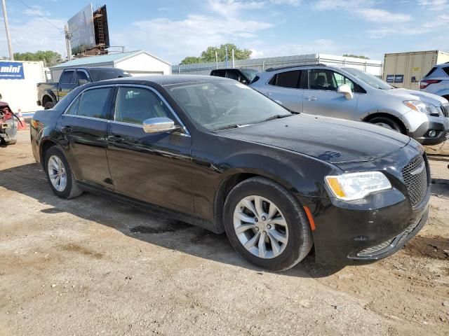 2016 Chrysler 300 Limited