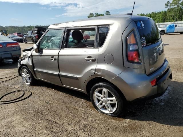 2011 KIA Soul +