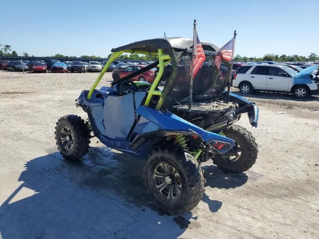 2015 Can-Am AM Maverick 1000R X MR