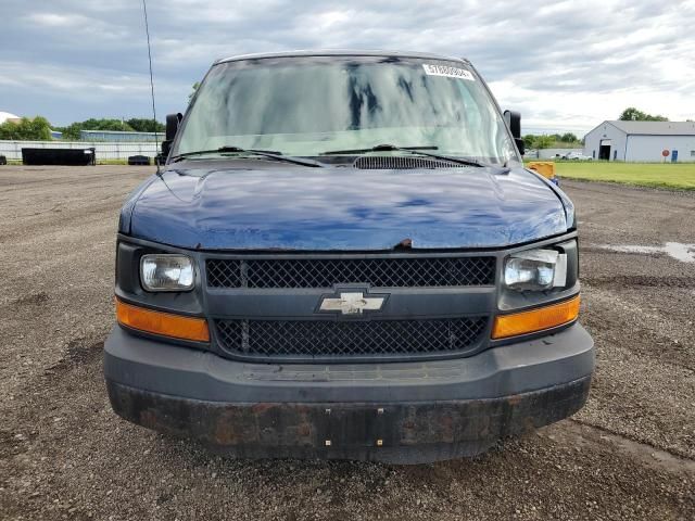 2004 Chevrolet Express G3500