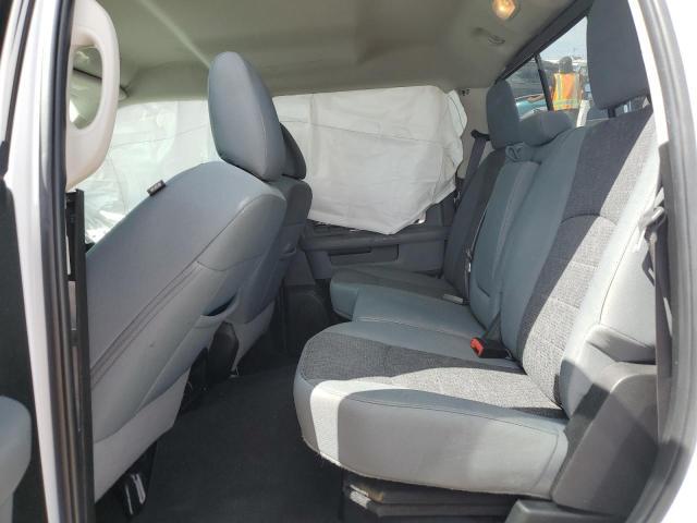 2019 Dodge Ram 1500 Classic slt