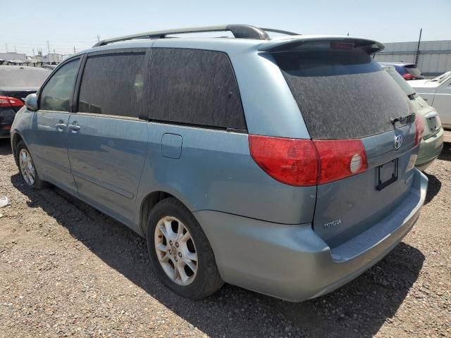 2006 Toyota Sienna XLE