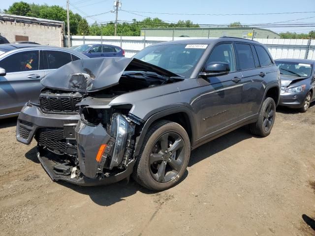 2023 Jeep Grand Cherokee Laredo