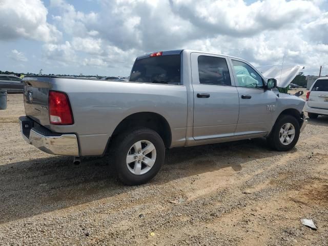 2022 Dodge RAM 1500 Classic SLT