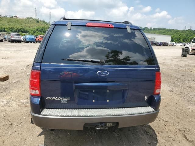 2004 Ford Explorer XLT