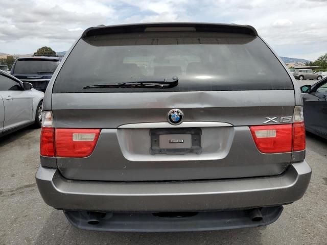 2004 BMW X5 3.0I