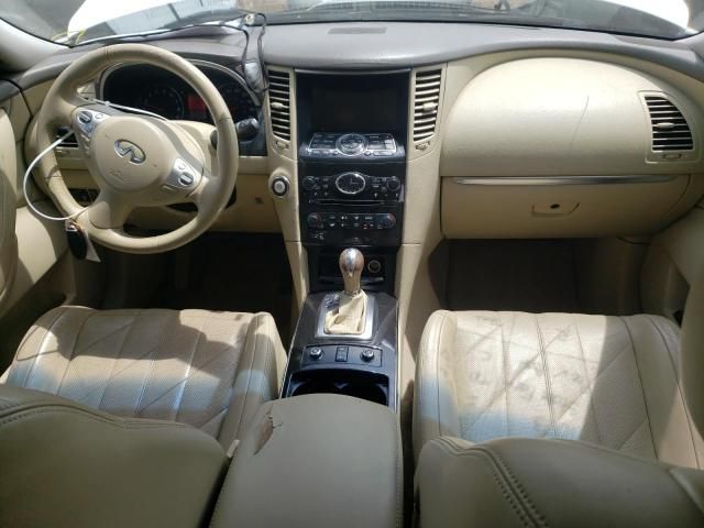 2011 Infiniti FX35