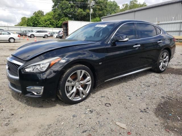 2016 Infiniti Q70 3.7