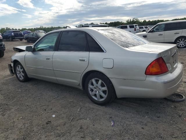 2000 Toyota Avalon XL