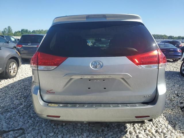 2012 Toyota Sienna XLE