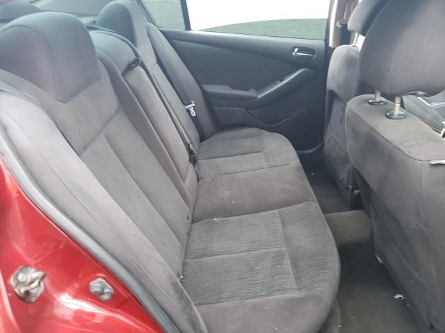 2010 Nissan Altima Base