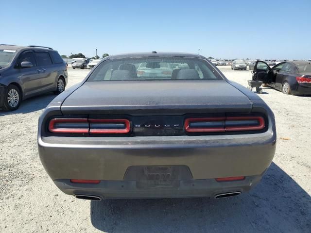 2015 Dodge Challenger SXT