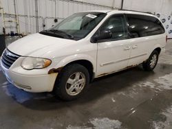 Vehiculos salvage en venta de Copart Avon, MN: 2005 Chrysler Town & Country Touring