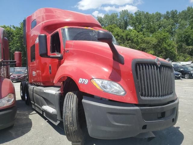 2022 International LT625