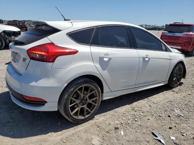 2017 Ford Focus ST