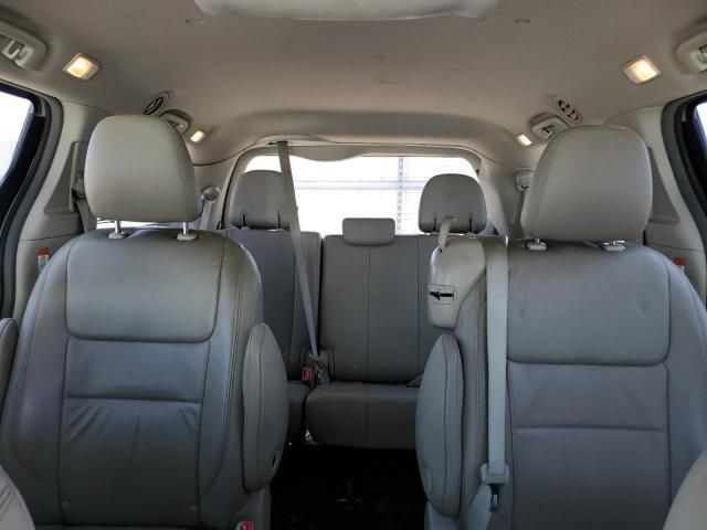 2015 Toyota Sienna XLE