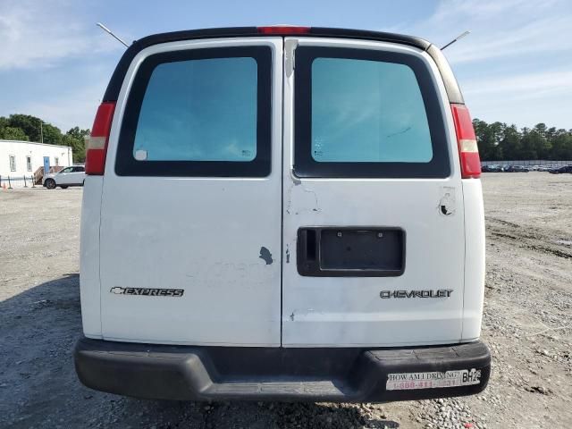 2003 Chevrolet Express G2500