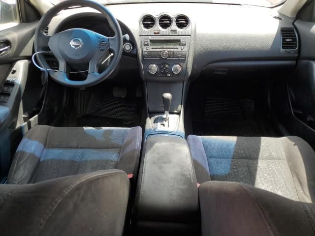 2011 Nissan Altima Base