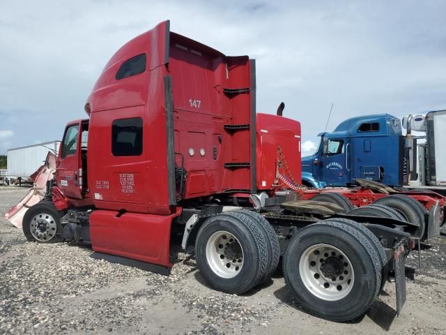 2020 International LT625