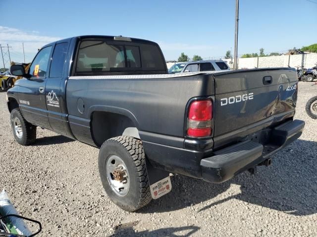 1999 Dodge RAM 2500