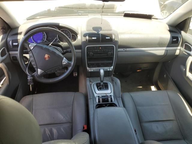 2004 Porsche Cayenne S