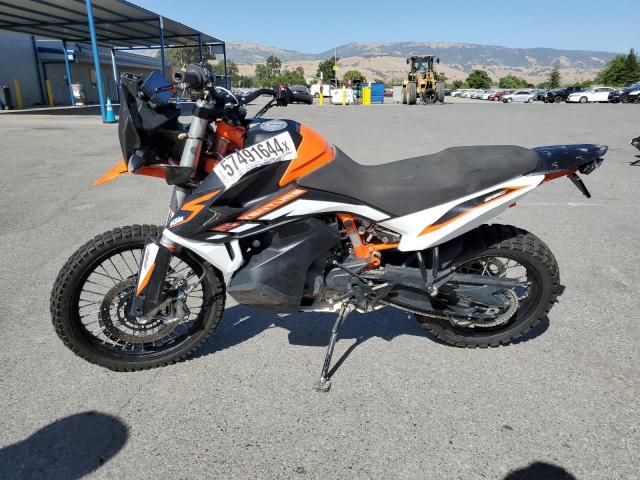 2021 KTM 890 Adventure R