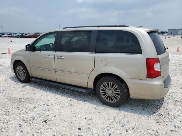 2014 Chrysler Town & Country Touring L