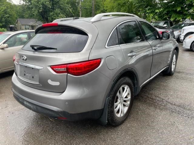 2011 Infiniti FX35