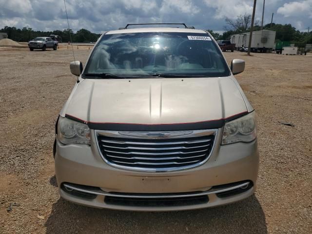 2014 Chrysler Town & Country Touring