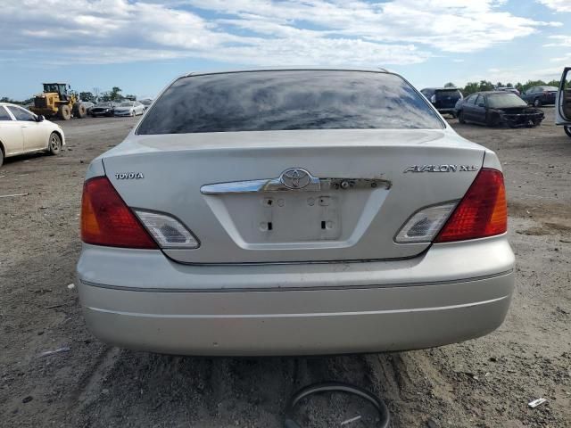 2000 Toyota Avalon XL