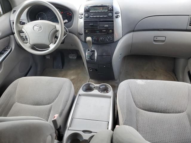 2006 Toyota Sienna CE